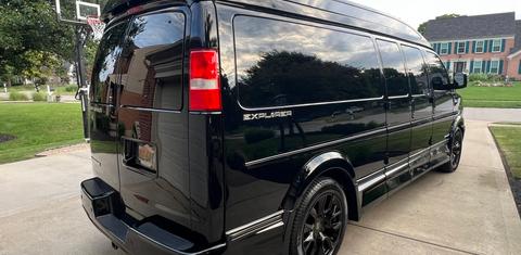 Chevrolet Express Cargo 2025