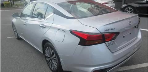 Nissan Altima 2024
