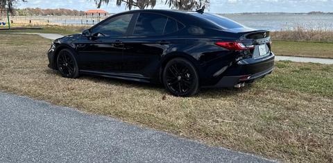 Toyota Camry Hybrid 2026