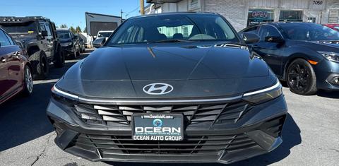 Hyundai Elantra 2024