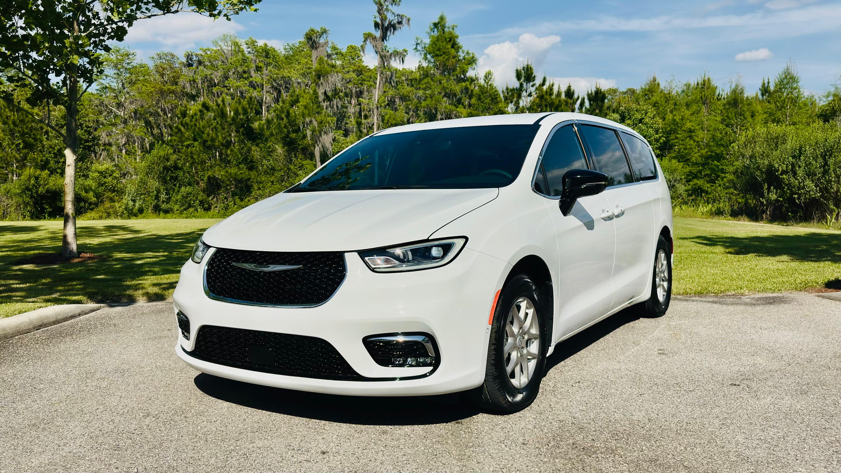 Chrysler Pacifica 2026 in Odessa, FL