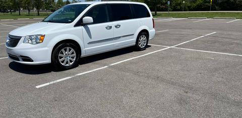 Chrysler Town & Country 2016