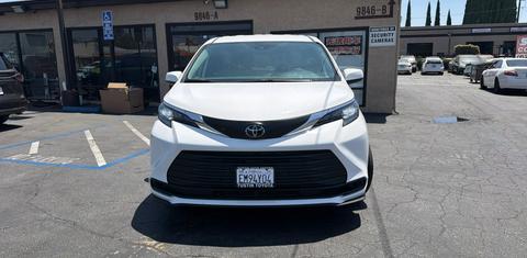 Toyota Sienna 2026