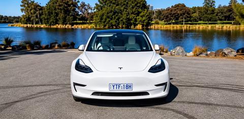 Tesla MODEL 3 2021