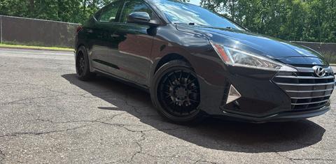 Hyundai Elantra 2019