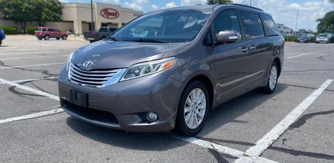 Toyota Sienna 2015