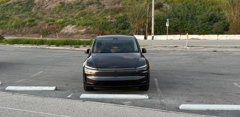 Tesla Model Y 2026