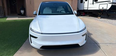 Tesla Model Y 2026