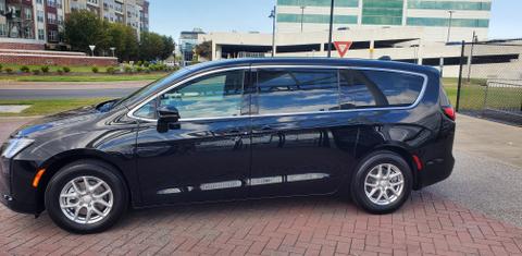 Chrysler Pacifica 2027
