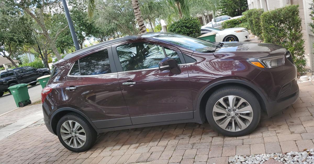 Buick Encore 2017 rental in Fort Lauderdale, FL by Victoria Turo