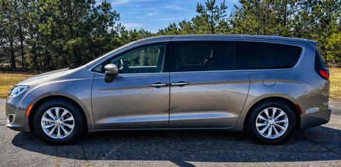 Chrysler Pacifica 2018