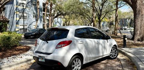 Mazda Mazda2 2014