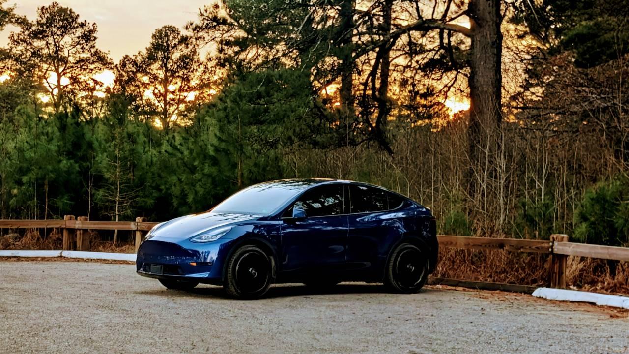 Tesla Model Y 2020 in Virginia Beach, VA