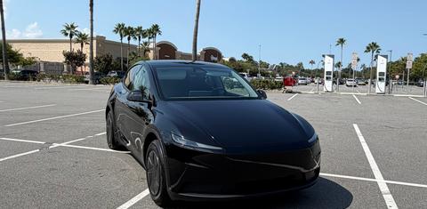 Tesla Model Y 2026