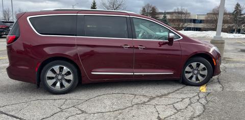 Chrysler Pacifica 2018