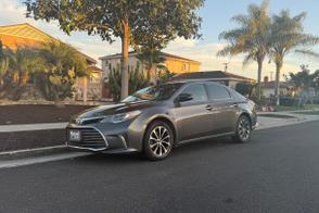 Toyota Avalon car