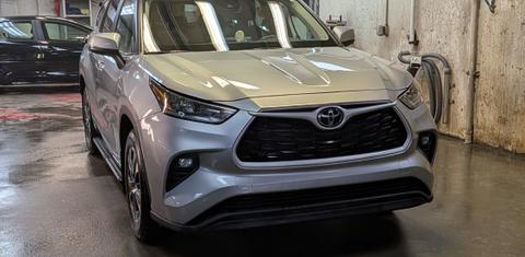 Toyota Highlander Hybrid 2025