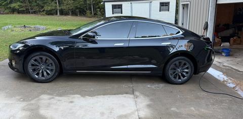 Tesla Model S 2018
