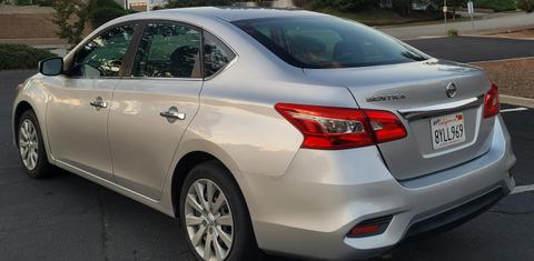 Nissan Sentra 2018