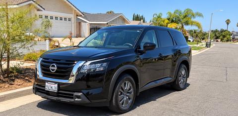 Nissan Pathfinder 2025