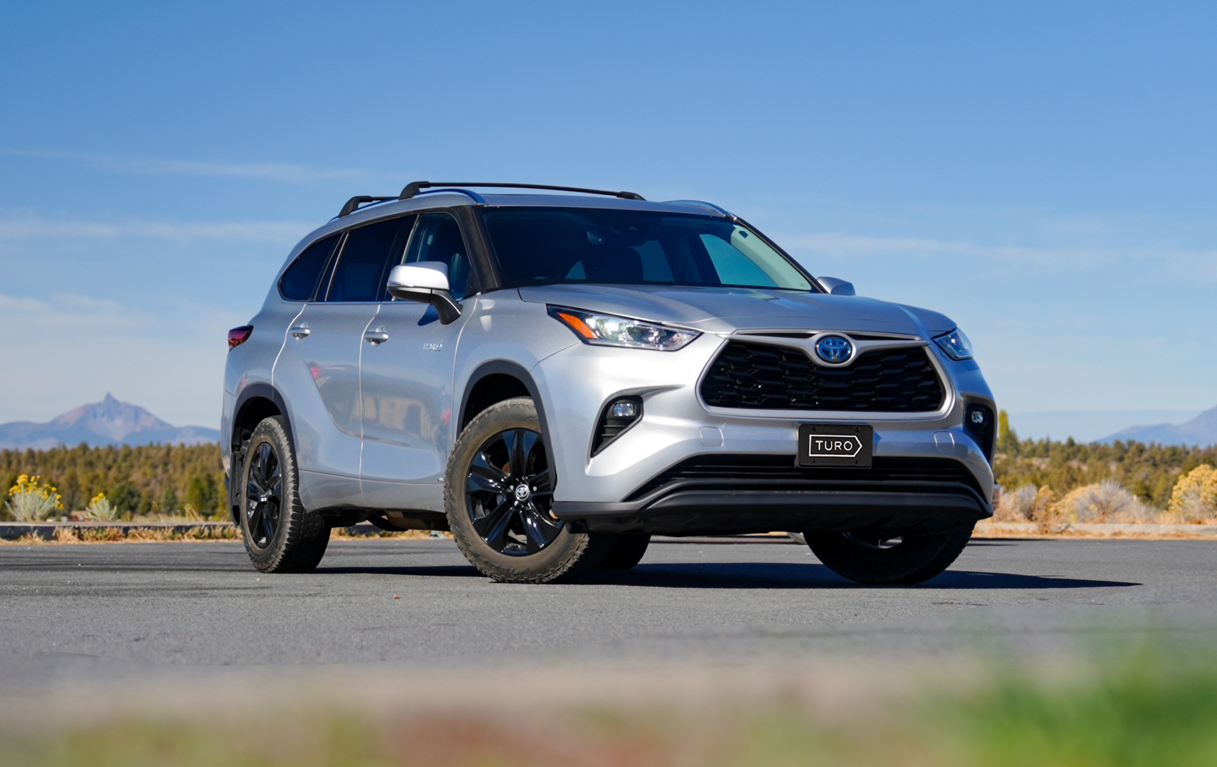 Toyota Highlander Hybrid 2020 in Bend, OR