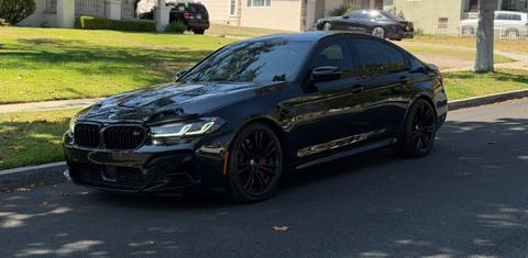 BMW M5 2022