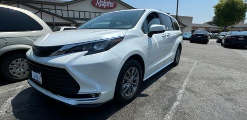 Toyota Sienna 2024
