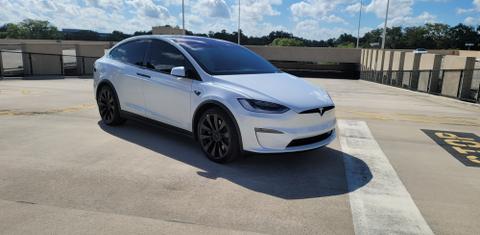 Tesla Model X 2022