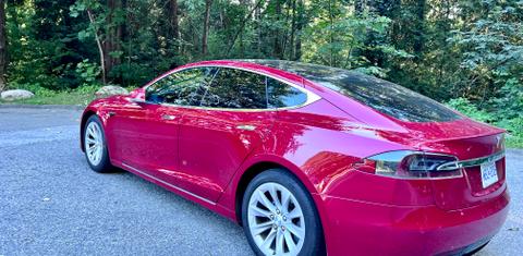 Tesla Model S 2017