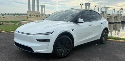 Tesla Model Y 2026