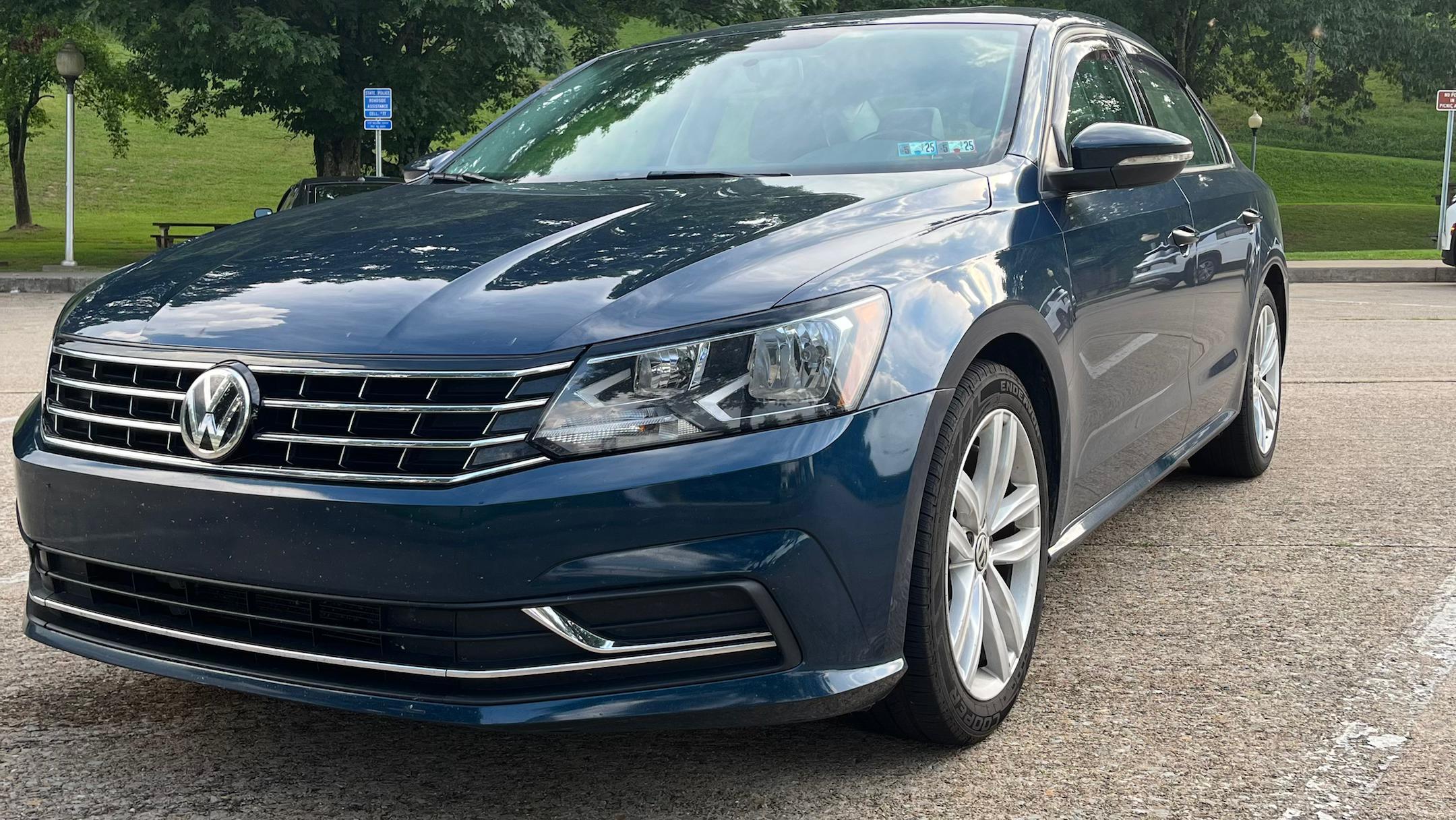 Volkswagen Passat 2019 in Morgantown, WV