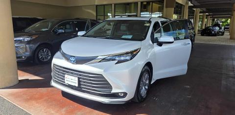 Toyota Sienna 2025