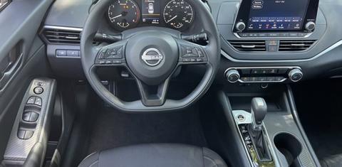 Nissan Altima 2023