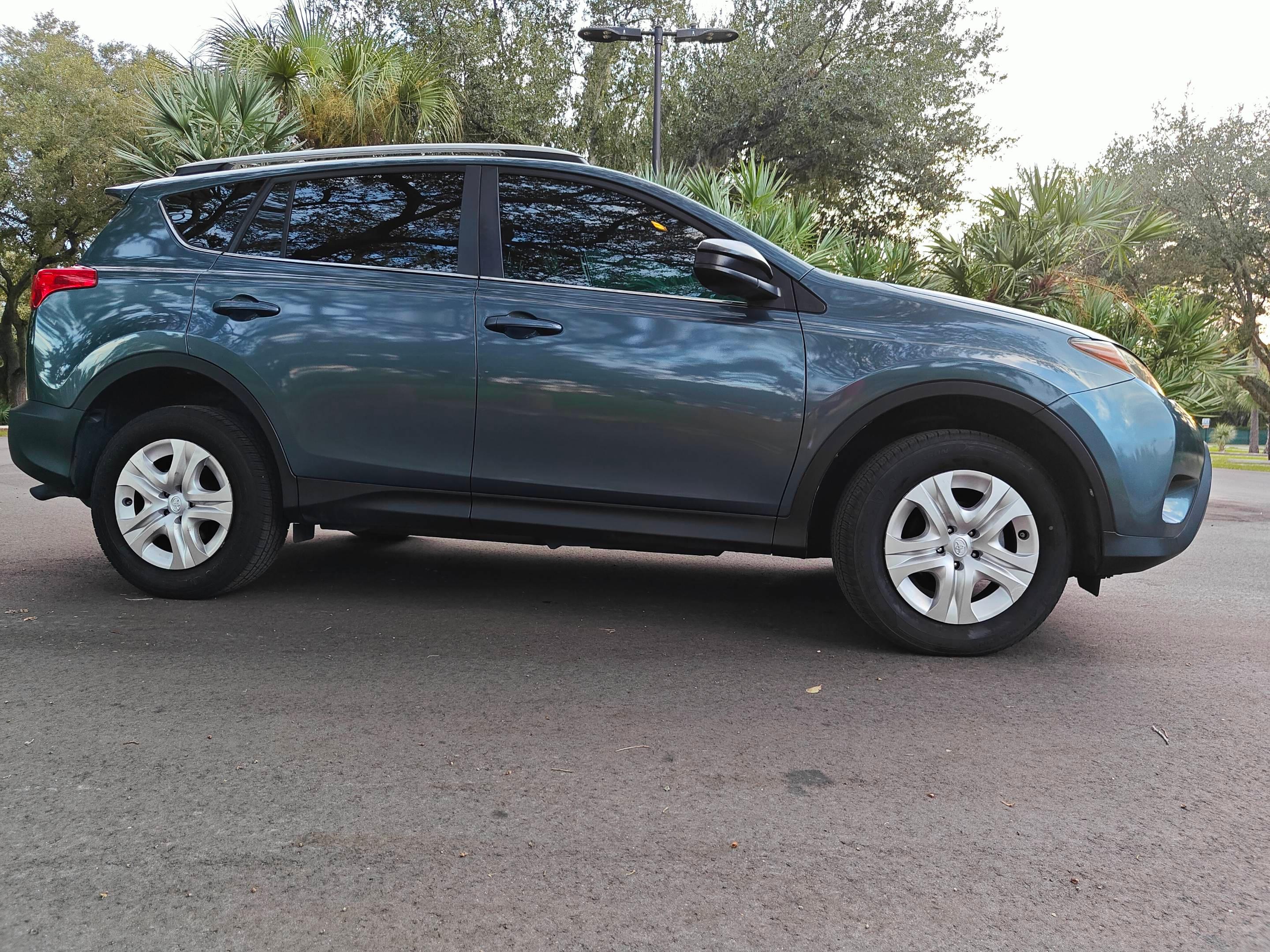 Toyota RAV4 2014 in Tampa, FL
