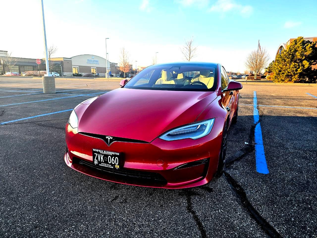 Tesla Model S 2021 in Bloomington, MN