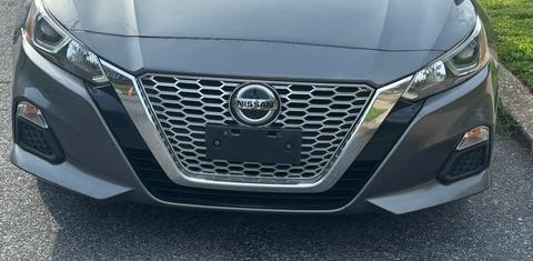 Nissan Altima 2020
