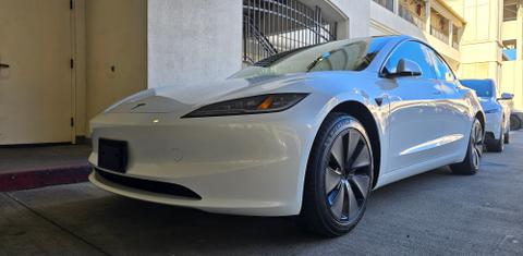 Tesla Model 3 2026