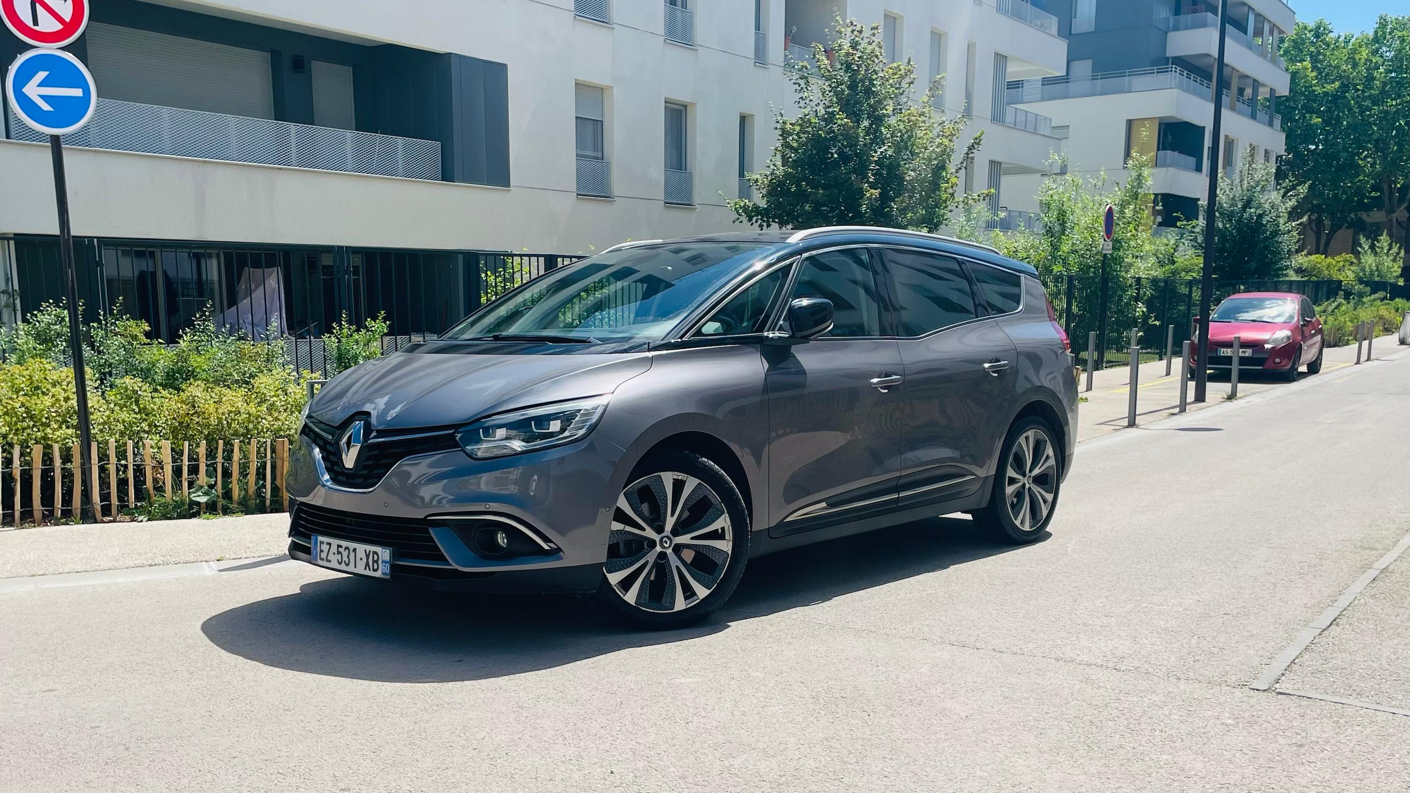 Renault GRAND SCENIC IV 2018 à Clamart