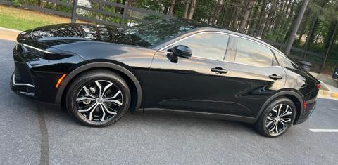 Toyota Crown 2023