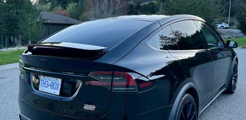 Tesla Model X 2022