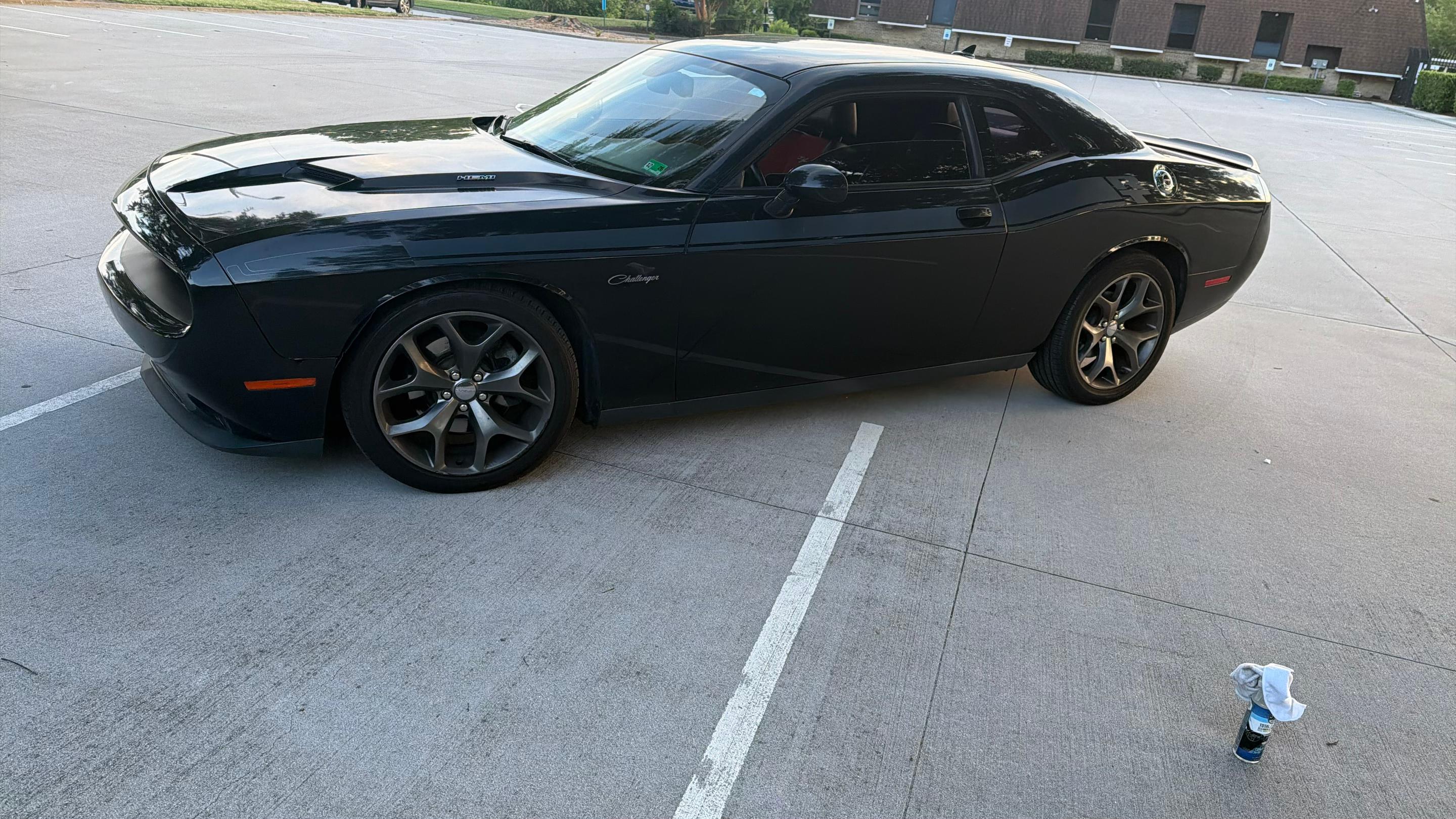 Dodge Challenger 2015 in Virginia Beach, VA