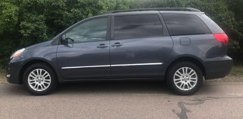 Toyota Sienna 2008