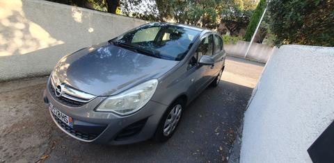 Opel CORSA 2011