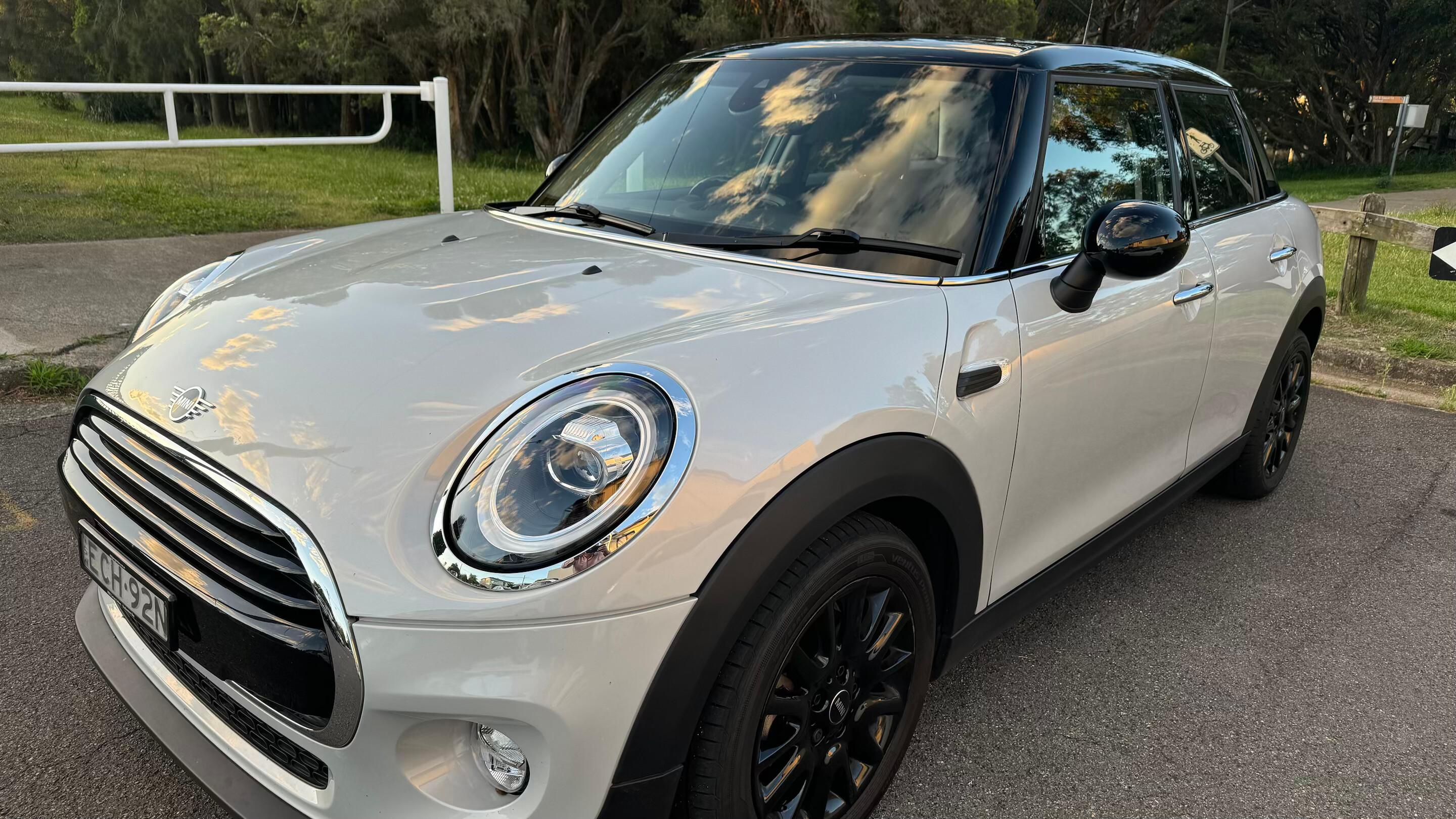 MINI 5D HATCH 2019 in Earlwood
