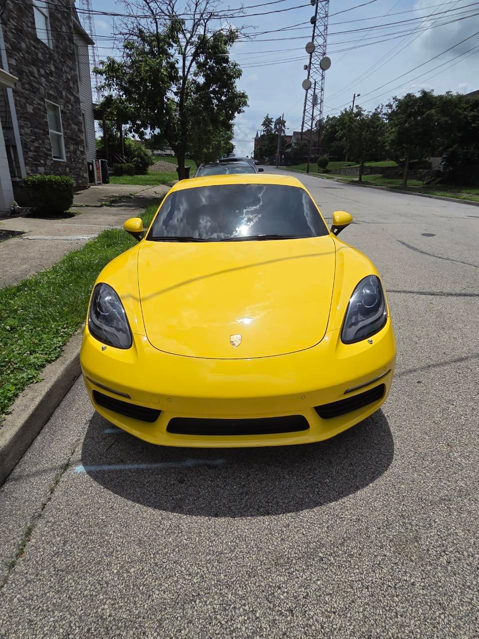 Porsche 718 Cayman 2021 in Cincinnati, OH