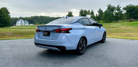 Nissan Versa 2023