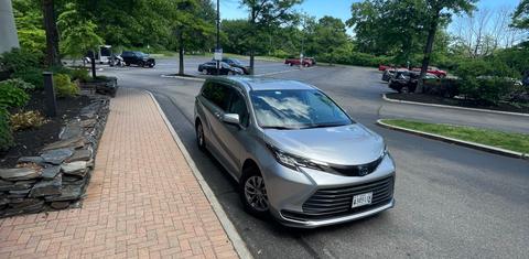 Toyota Sienna 2021