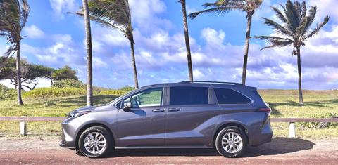 Toyota Sienna 2025