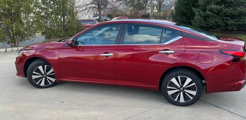Nissan Altima 2022