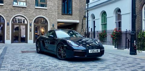 Porsche Cayman 718 2018